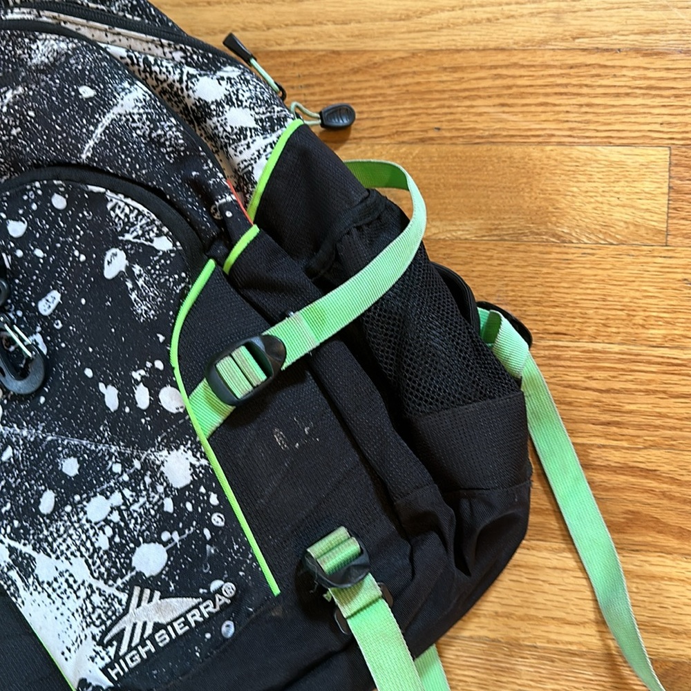 Used High Sierra Backpack 🎒 - Picture 4 of 4